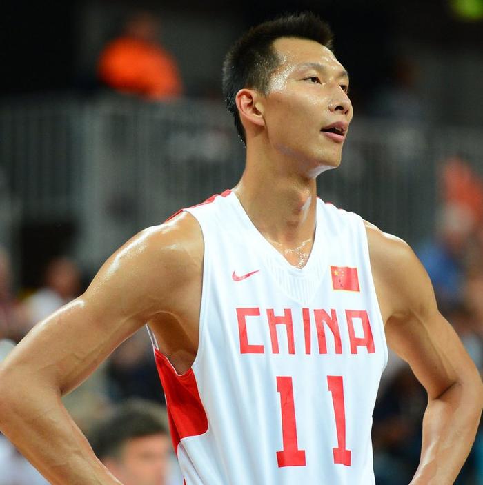 包含米兰体育：中国男篮历史上的经典绝杀：那些让人心跳加速的时刻的词条