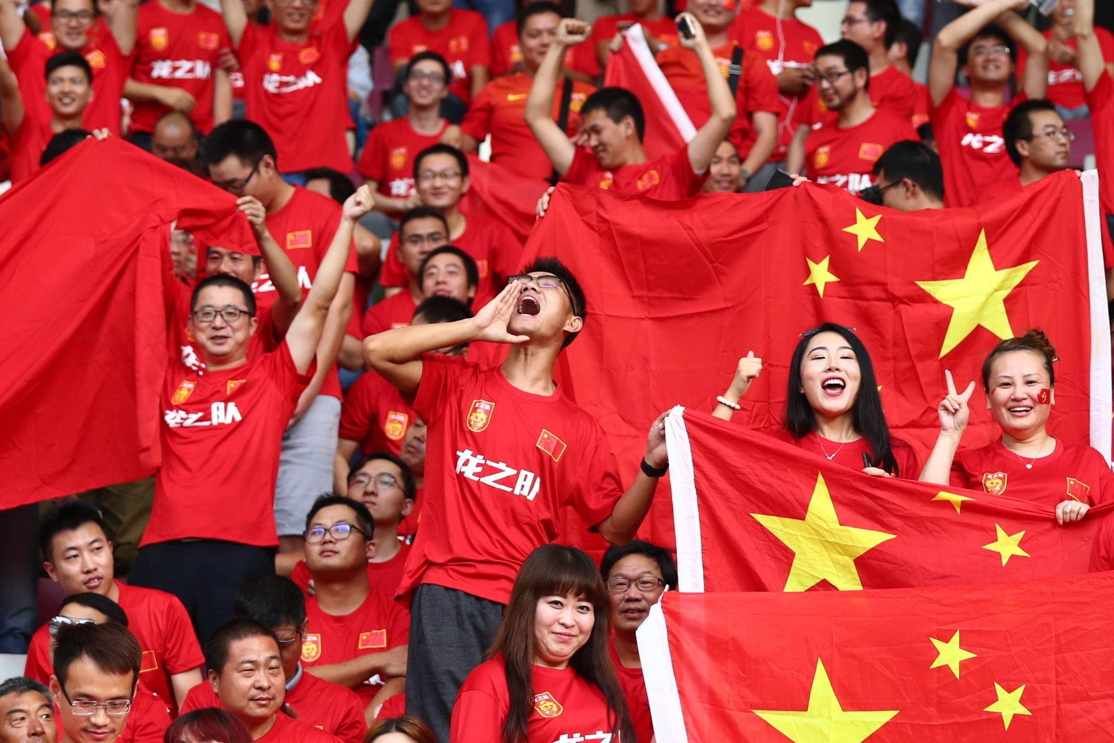 包含米兰体育:中国足球协会：呼吁社会各界支持中国足球发展的词条