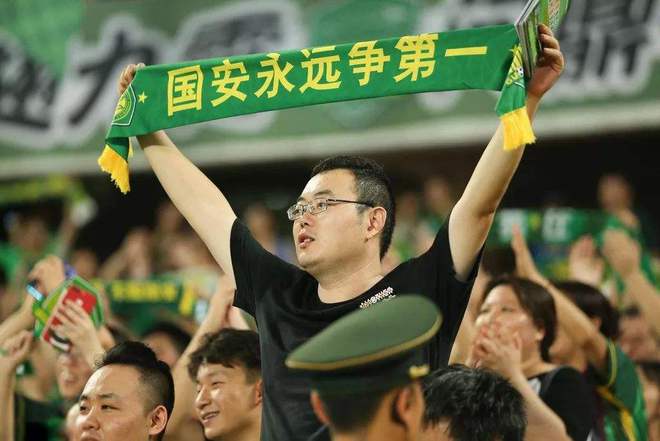 米兰体育:北京国安队阵容调整分析：新援融入与战术磨合