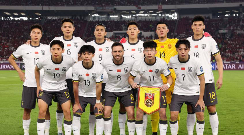 米兰体育：中国足球历史性时刻，首次晋级世界杯回顾的简单介绍