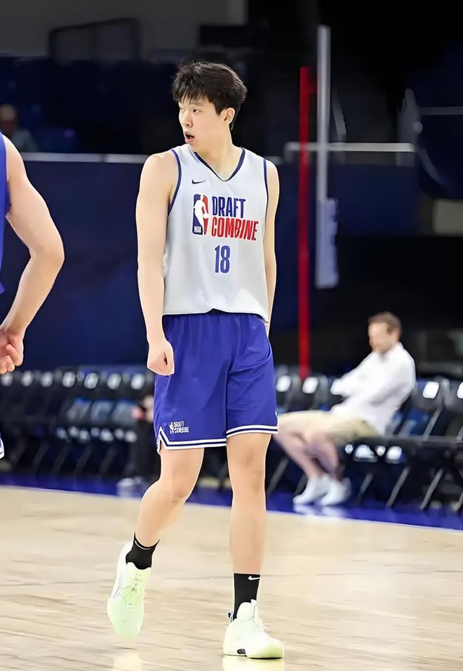 米兰体育：NBA球星中国行：近距离接触，点燃篮球热情的简单介绍