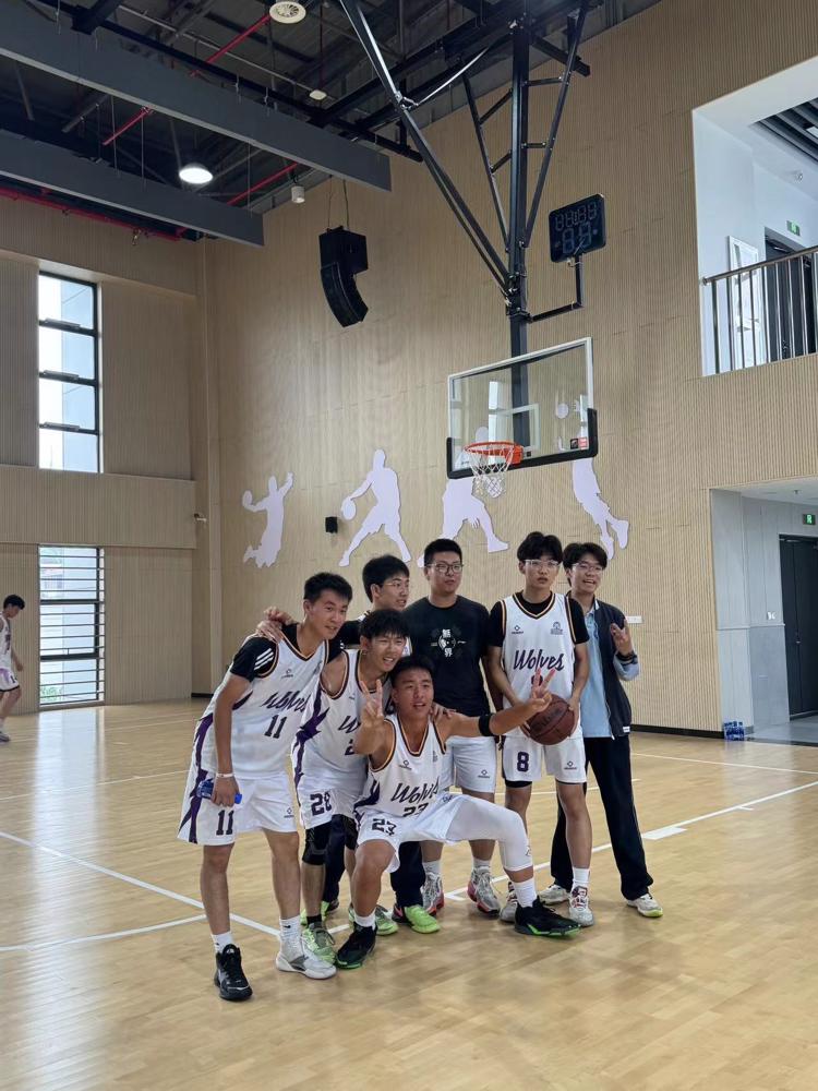 米兰体育：篮球伤病预防与康复：保障球员健康是关键的简单介绍