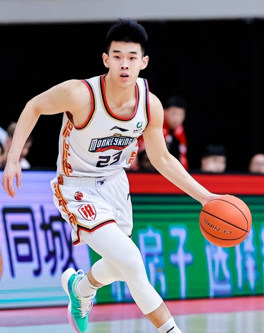包含米兰体育：中国男篮：归化球员，能否提升中国男篮的整体实力？的词条
