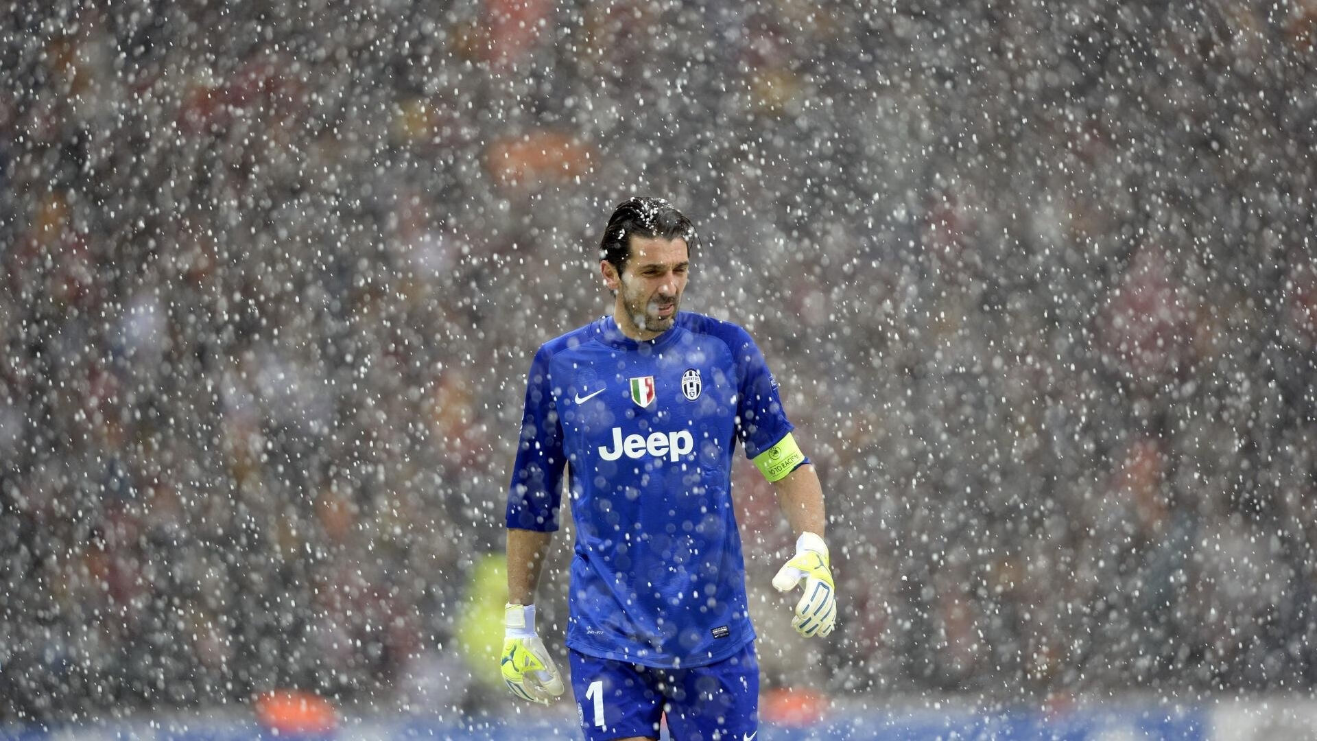 “德甲战役频繁，冠军归属悬念逐步升温”，德甲揭幕战历史战绩