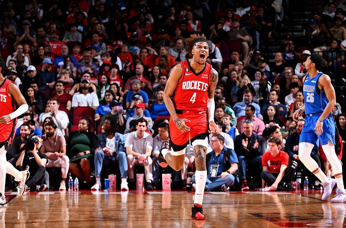 包含米兰体育：NBA联盟公布新赛季最佳运动精神奖候选名单：利拉德领衔的词条