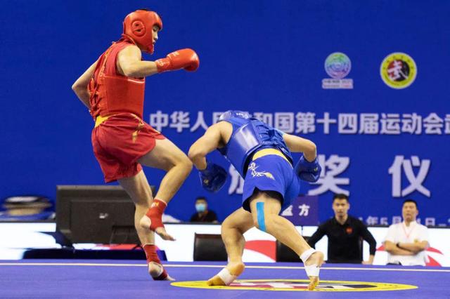 包含米兰体育：中国男篮历史上的经典绝杀球回顾与分析：那些激动人心的时刻的词条