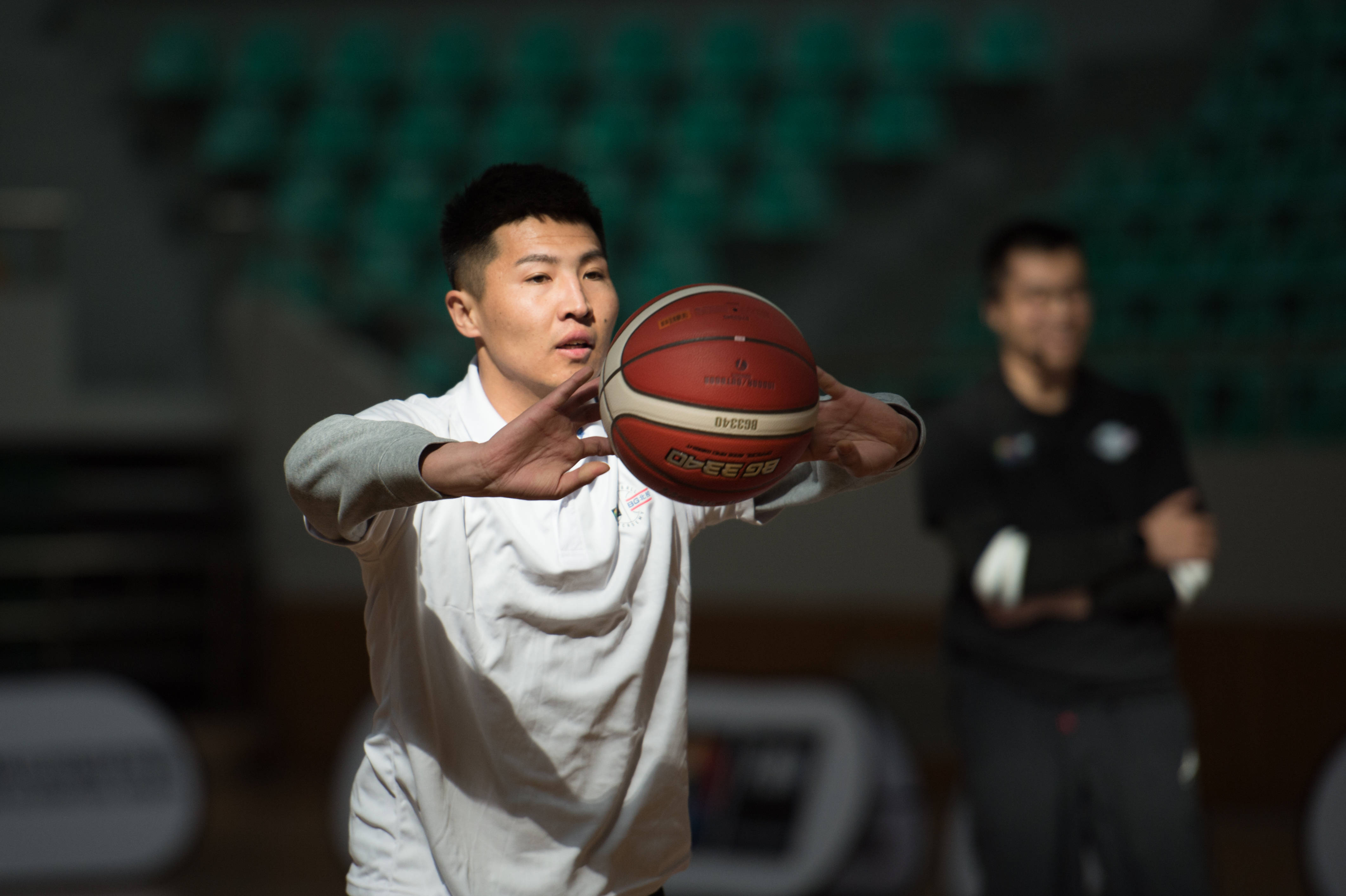 米兰体育:青少年篮球教练的培养:专业化、科学化是关键的简单介绍 米兰体育:青少年篮球教练的培养:专业化、科学化是关键的简单介绍