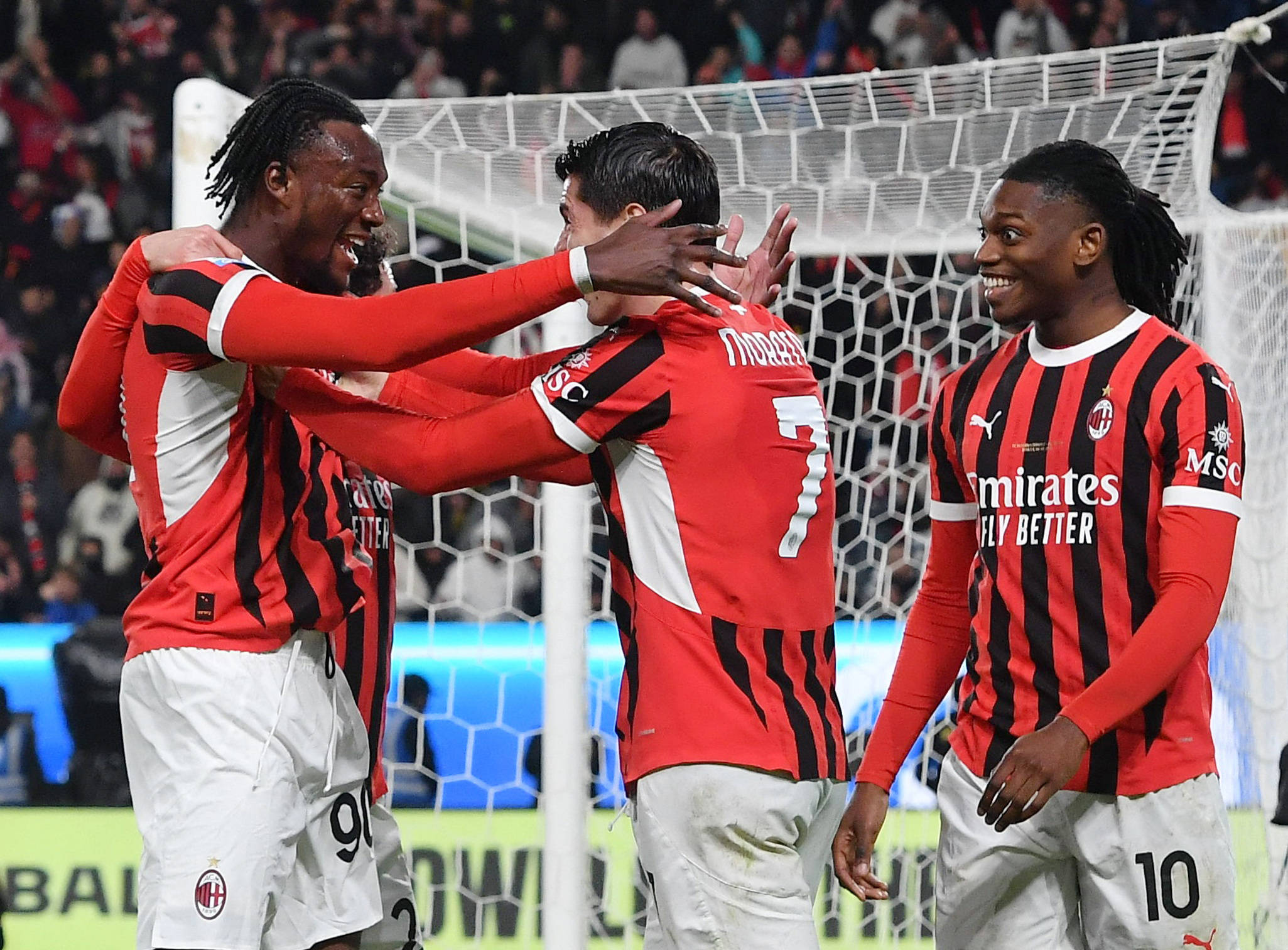 米兰体育：体育与商业结合的魅力：赞助商的角度的简单介绍