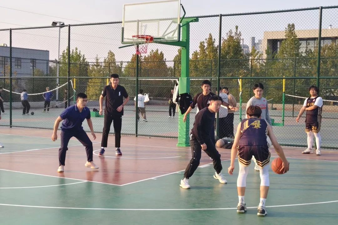 关于米兰体育：中国男篮历史上的经典战术配合案例：团队篮球的魅力的信息