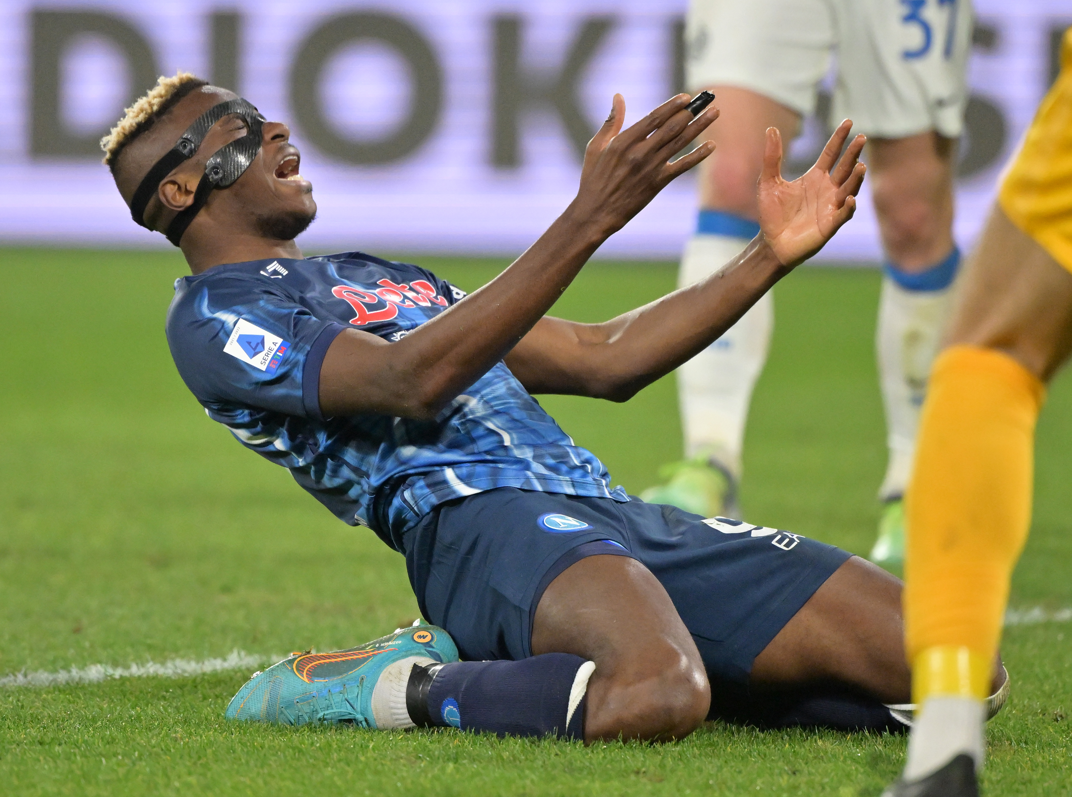 包含米兰体育:中国足球可持续发展的路径与模式的词条