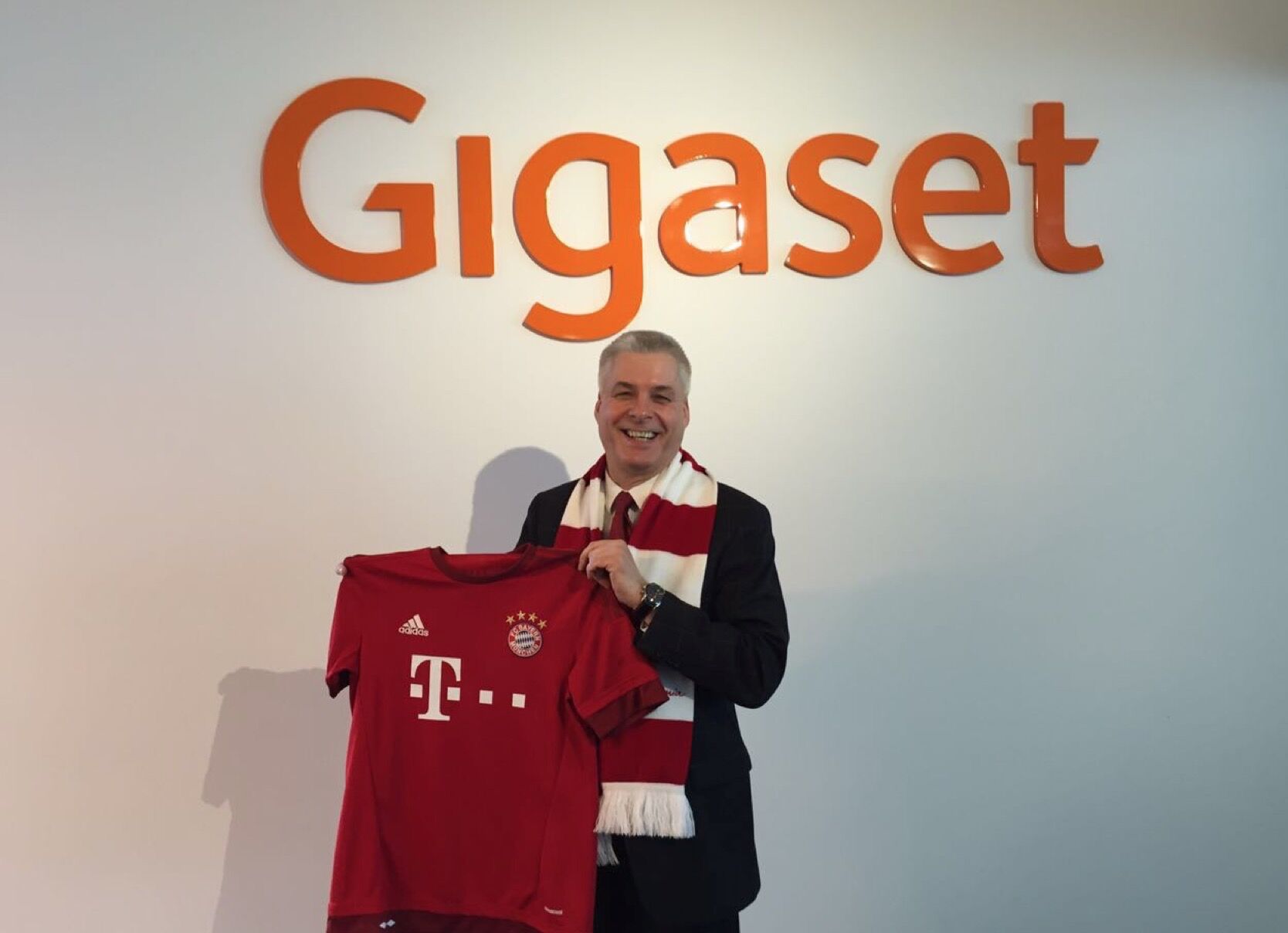 米兰体育:LaLiga的市场潜力：球迷与赞助商的关系的简单介绍