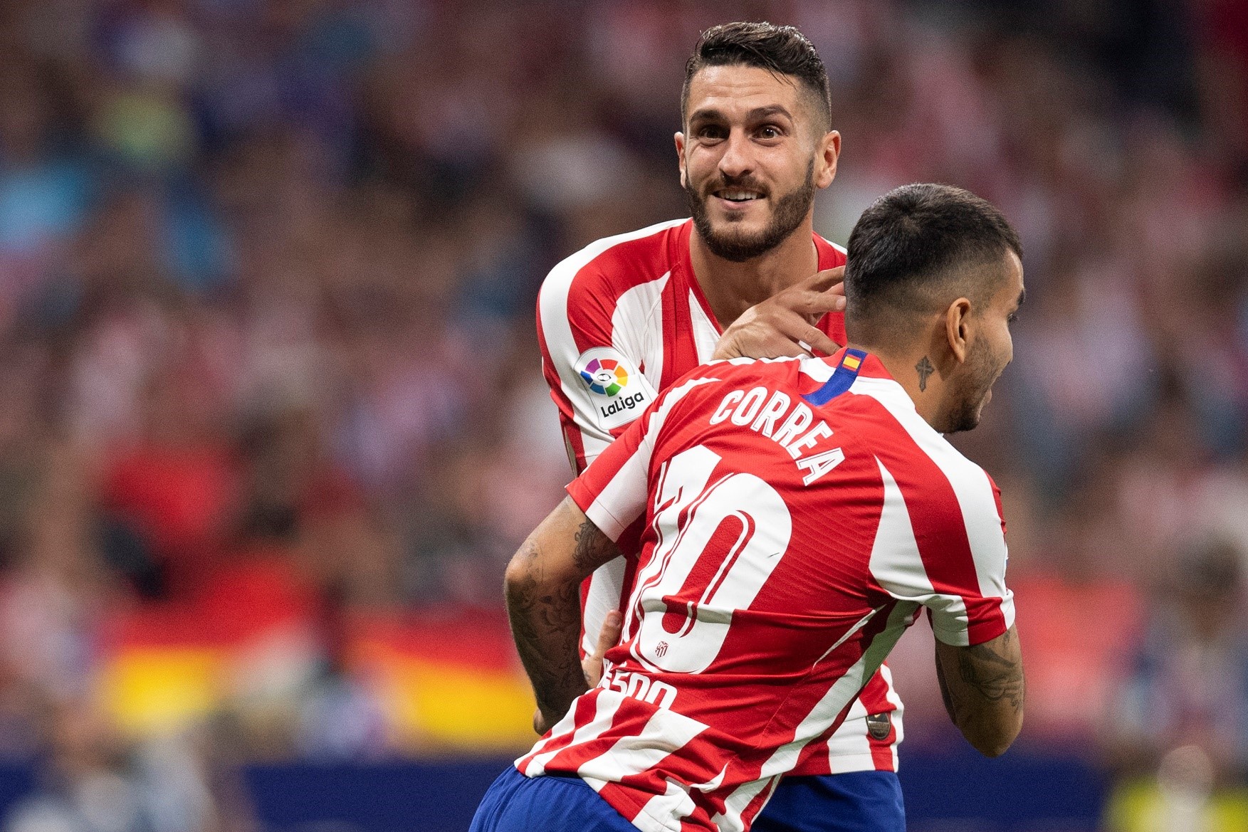 包含米兰体育:LaLiga的剧情赛季：令人难以置信的反转的词条