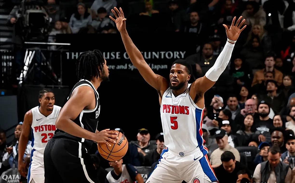 米兰体育：湖人队新赛季：比斯利能否成为稳定的外线火力点，为球队提供更多进攻选择？