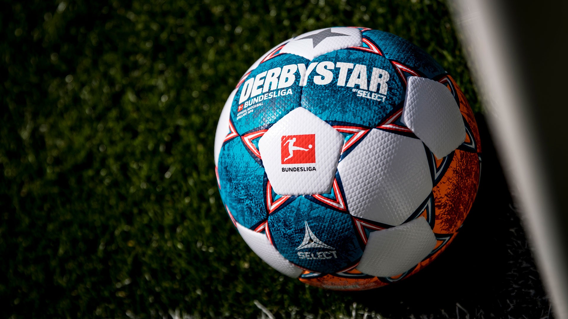 米兰体育:LaLiga的技术革新：如何改变比赛规则的简单介绍