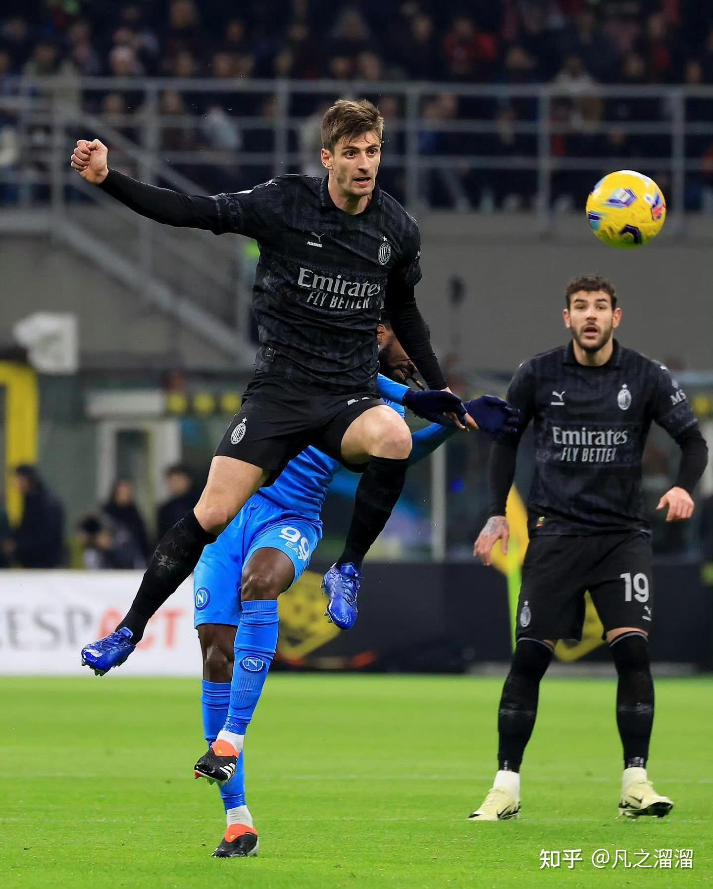 关于米兰体育:比赛中的意外情况：如何处理突发事件的信息