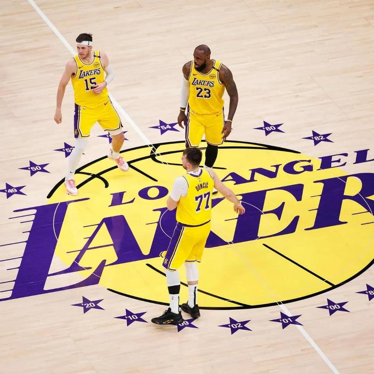 米兰体育:湖人队交易截止日后的阵容分析：能否冲击总冠军，实现目标，再创辉煌？的简单介绍