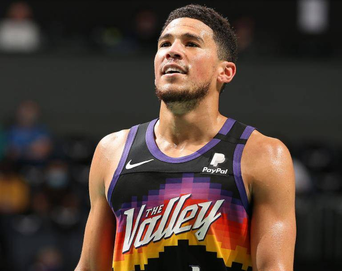 米兰体育：太阳队新赛季：沙梅特能否提升球队的进攻火力，在季后赛中发挥关键作用，帮助球队赢得总冠军？的简单介绍