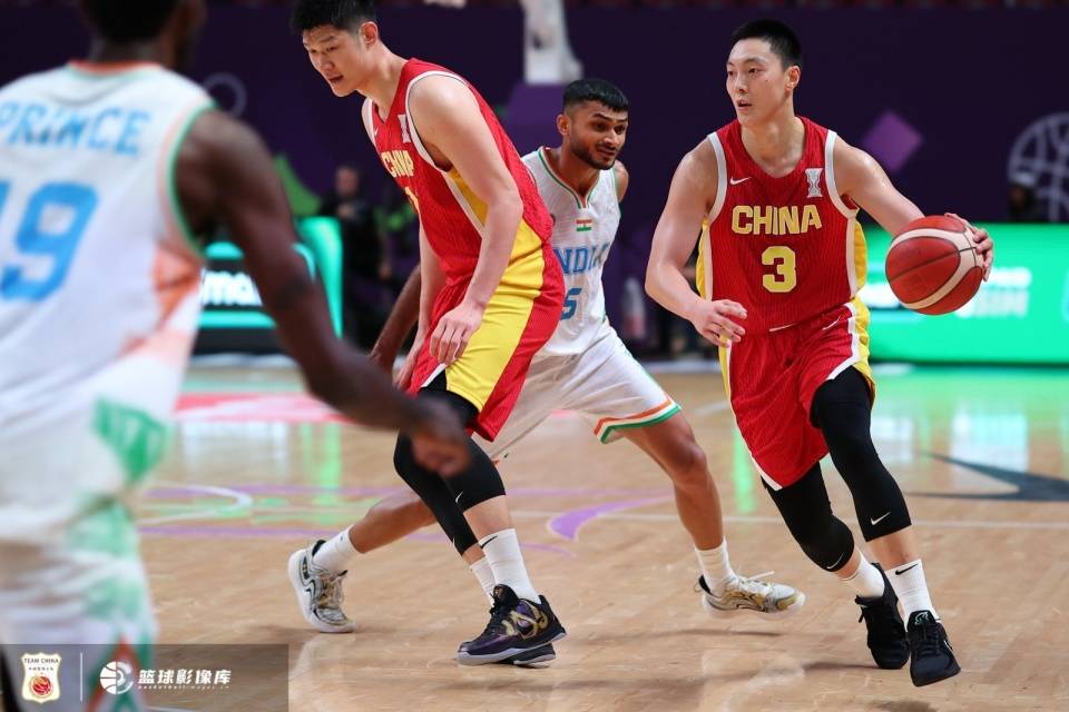 关于米兰体育：中国男篮：归化球员，能否成为中国篮球的催化剂？的信息