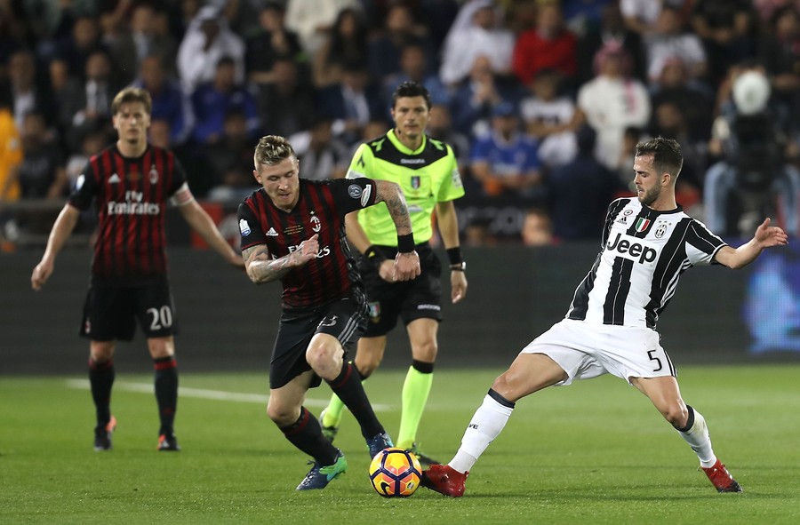 包含米兰体育：中国篮球的国际交流与合作：互学互鉴，共同进步的词条