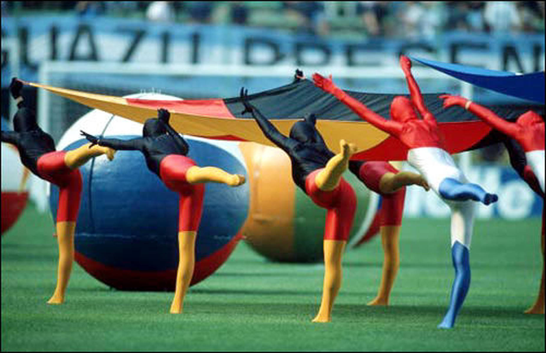 米兰体育:世界杯的历史经典比赛，回顾难忘时刻的简单介绍