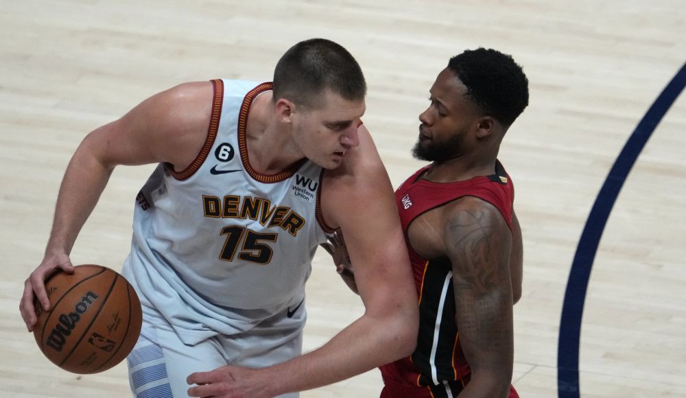 米兰体育:掘金队约基奇：如何带领球队卫冕总冠军？