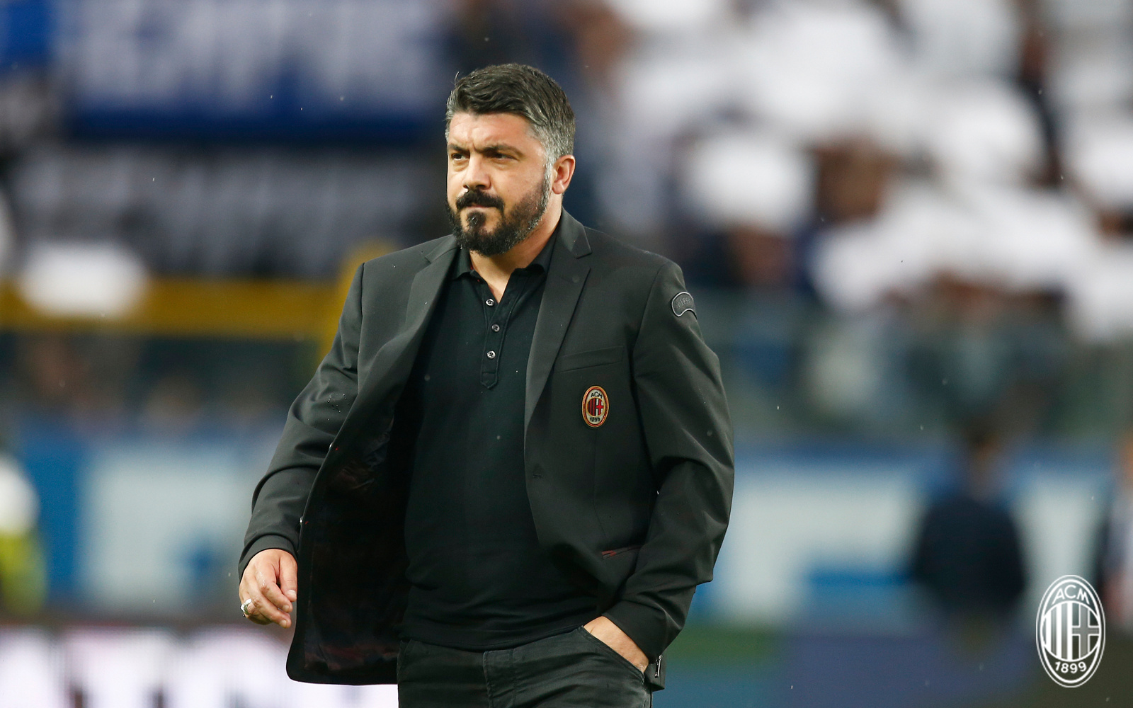 关于米兰体育：后援力量：球队医务团队的重要性与挑战的信息