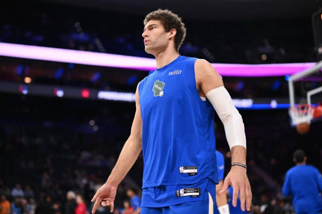 关于米兰体育：雄鹿队新赛季：洛佩斯能否继续提供稳定的内线防守？的信息