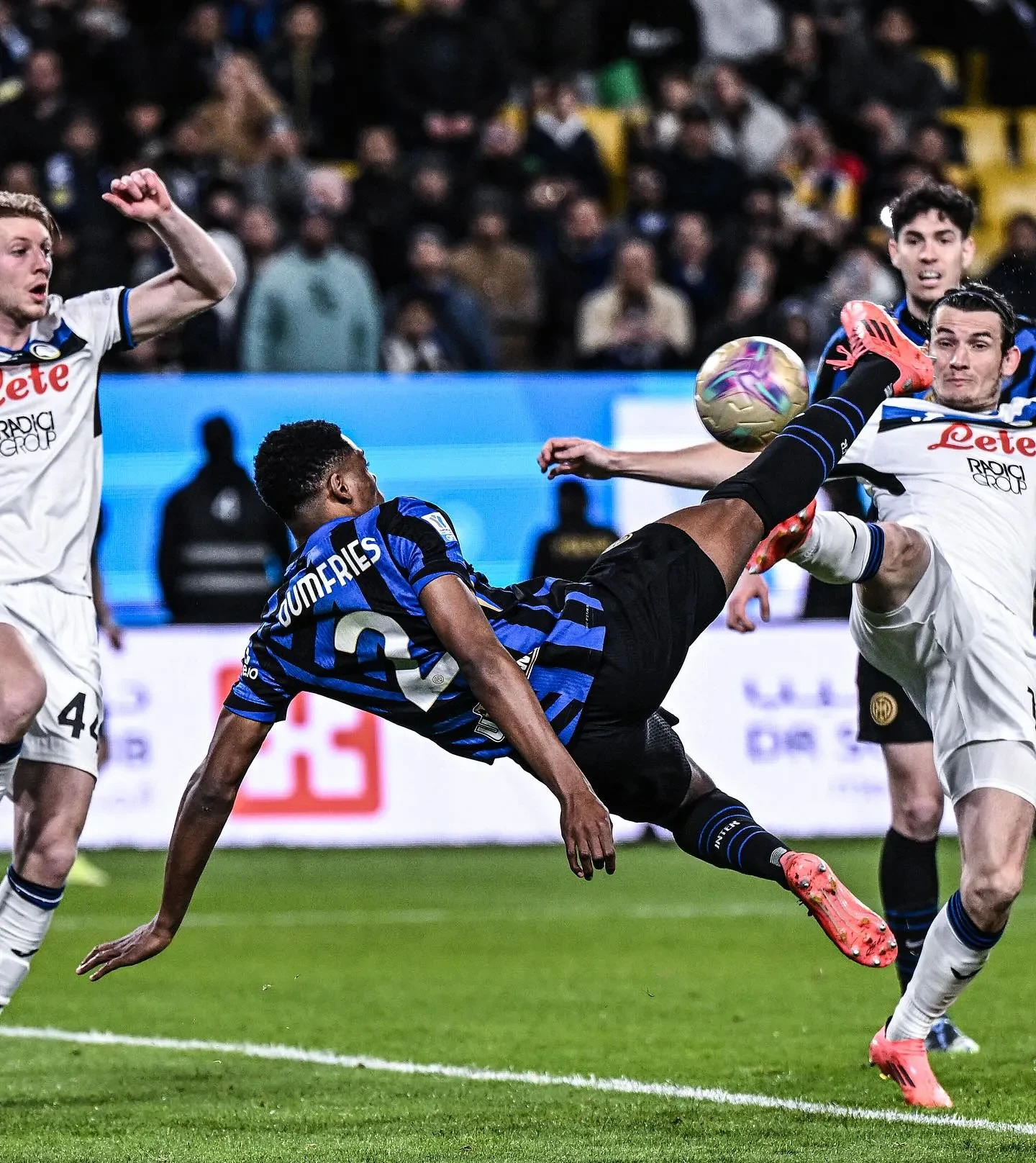 包含米兰体育:运动员传奇时刻回顾:那些震撼人心的表现的词条 包含米兰体育:运动员传奇时刻回顾:那些震撼人心的表现的词条