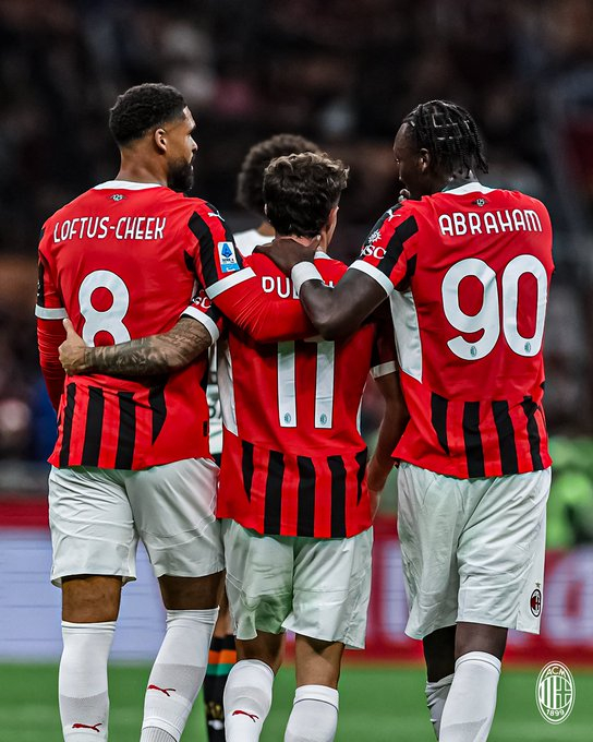 米兰体育:中超联赛第四轮：比赛精彩纷呈，进球不断